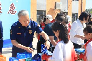 特里怒批举办收费球迷见面会报道：写新闻前不知道先核实一下？